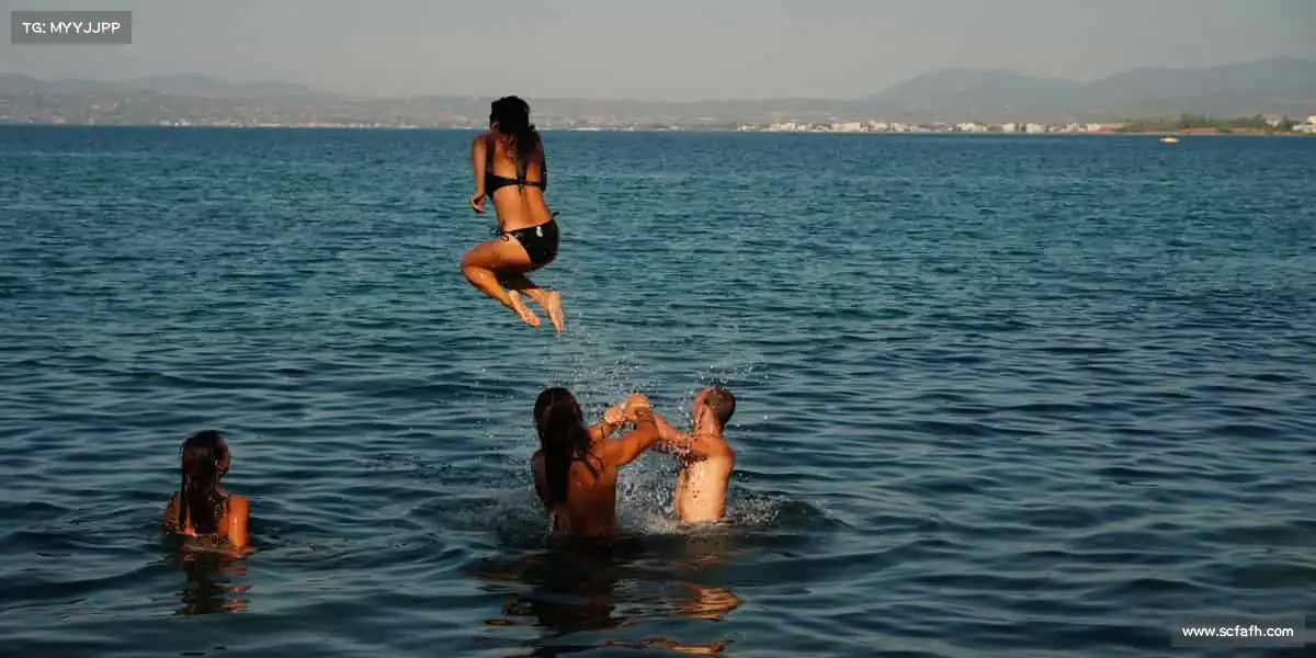 xc体育🎿雪道飞驰的快感,冰场旋转的优雅 —— 冬季运动,让热爱无惧严寒!